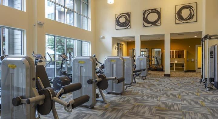 U1 Penthouse Downtown Houston Rental Car Available Apt 1Br 1Bth Gym Sleep Good Exterior foto